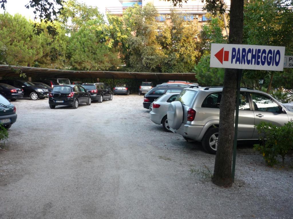 פורטה דיי מארמי Piccolo Hotel מראה חיצוני תמונה